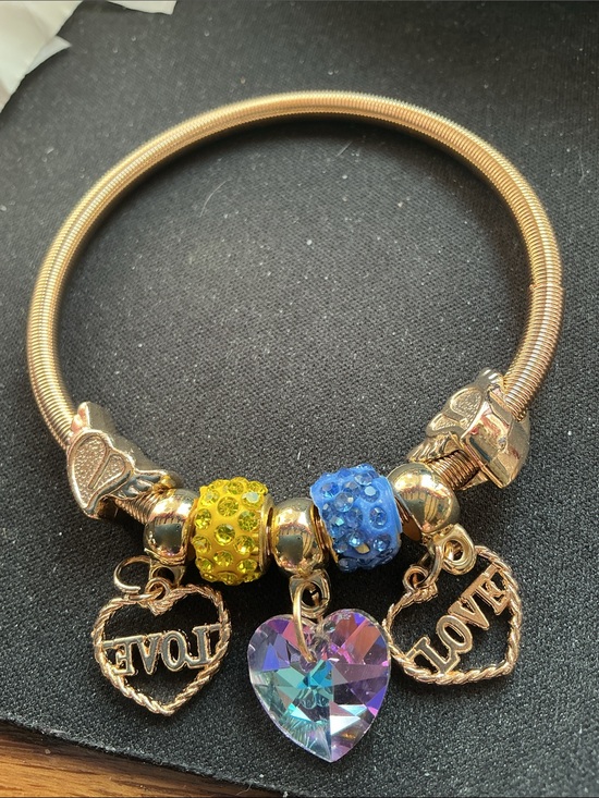 Jewelry - ⭐ Gold Tone Love Charm Bangle Bracelet Pink Purple Rhinestones